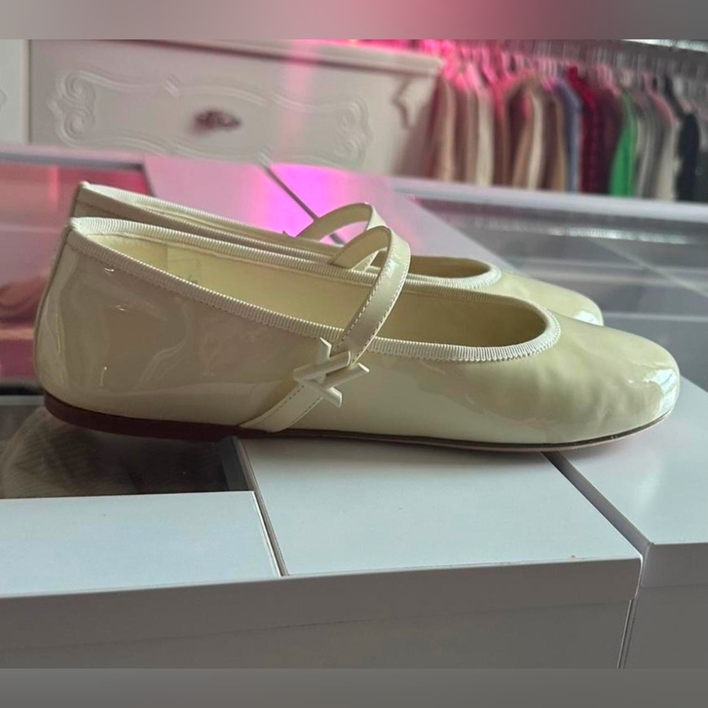 Authentic Louis Vuitton Romy Ballerina Flats NWOT EU 35.5